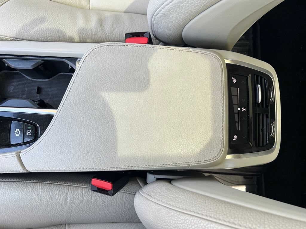 Used 2022 Volvo XC90 T5 Momentum w/ Advanced Package AWD/4WD image 36