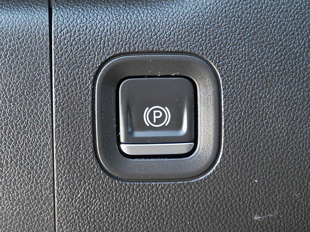 Used 2019 Chevrolet Silverado 1500 RST w/ All-Star Edition image 29