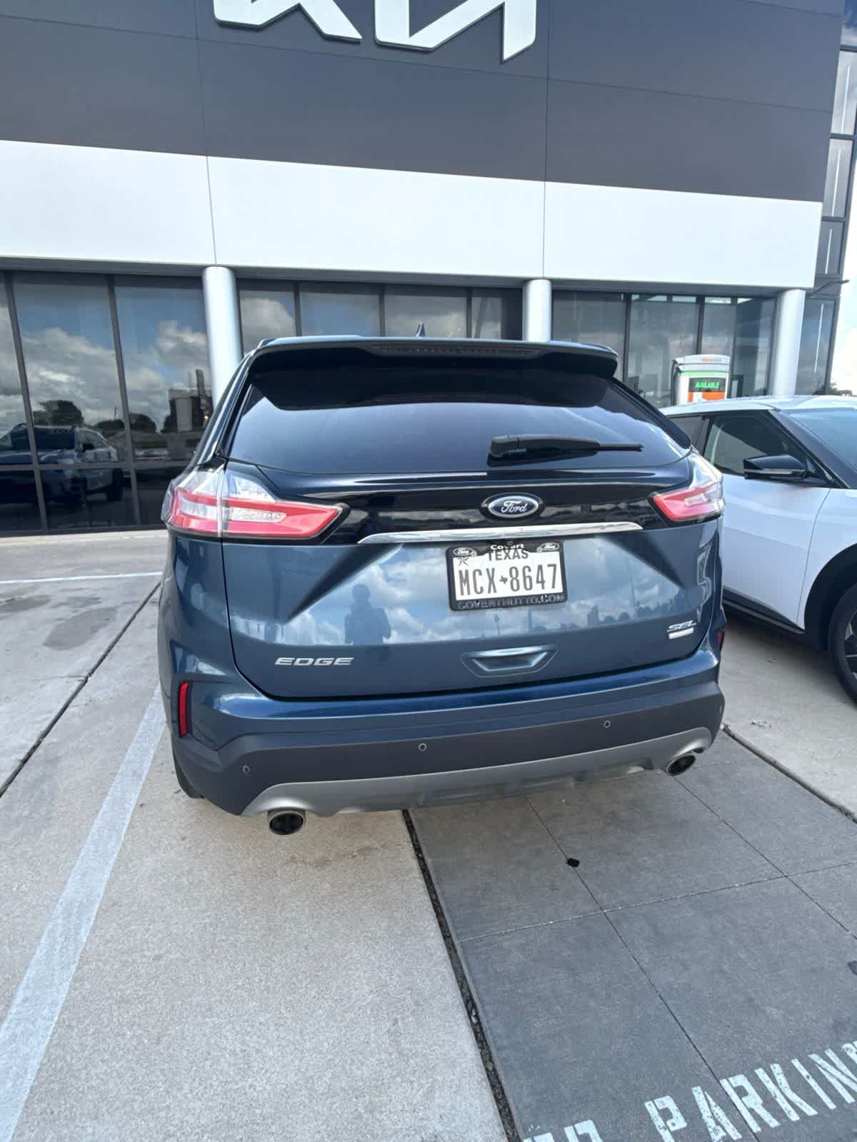 Used 2019 Ford Edge SEL w/ Equipment Group 201A FWD image 10