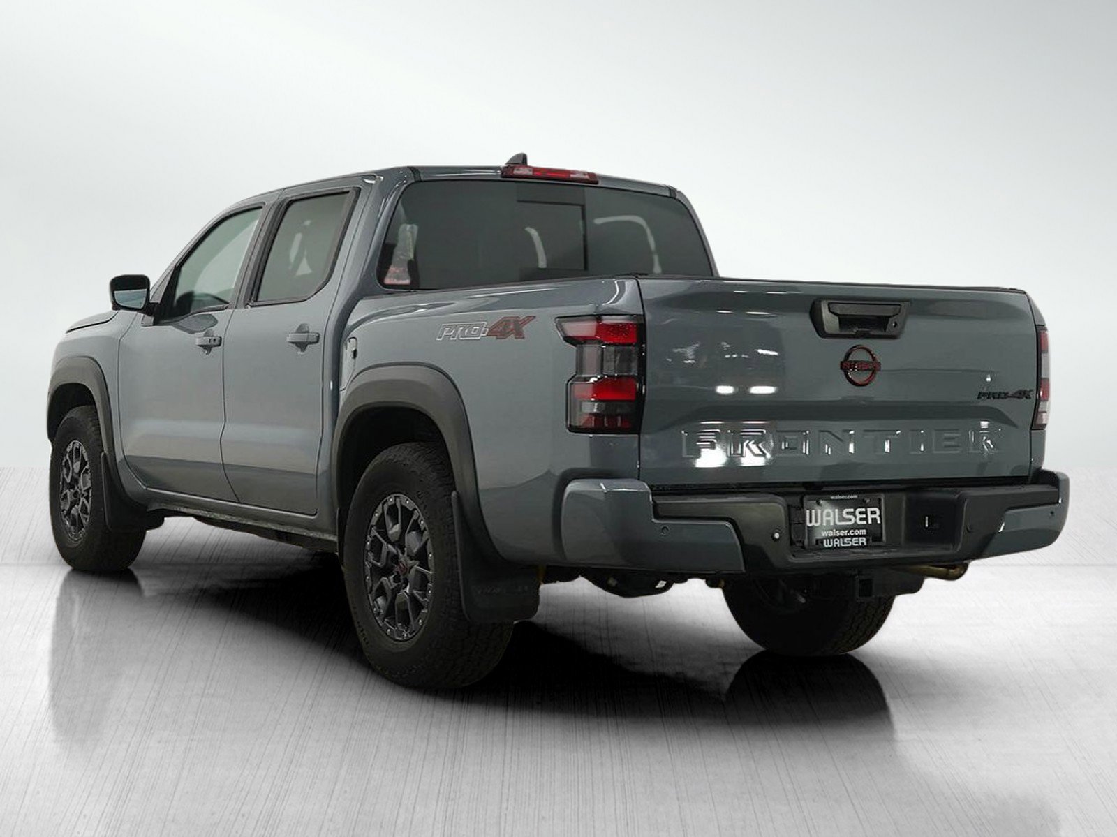 Used 2024 Nissan Frontier PRO-4X w/ Pro Premium Package image 4