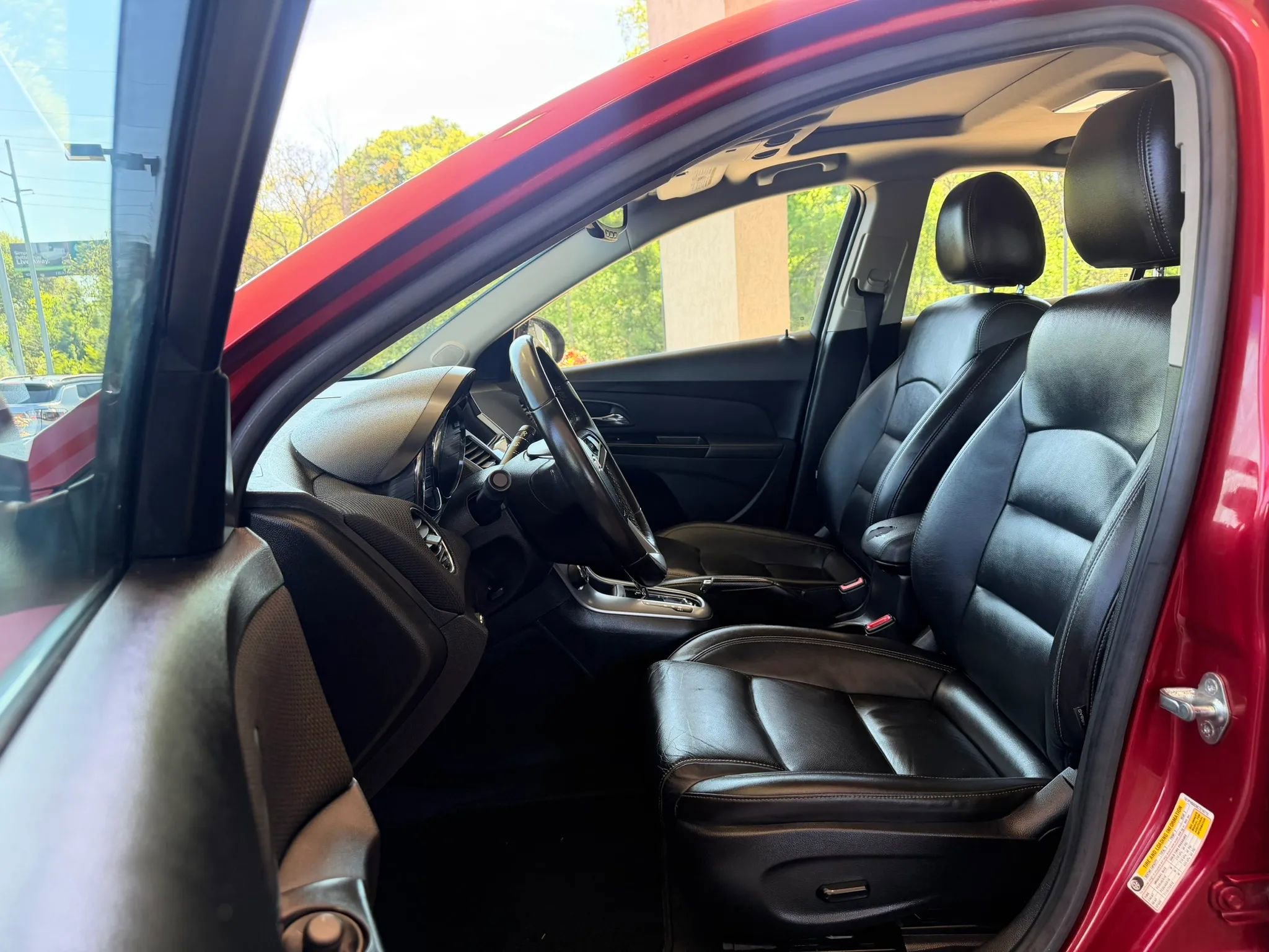 Used 2012 Chevrolet Cruze LTZ FWD image 8