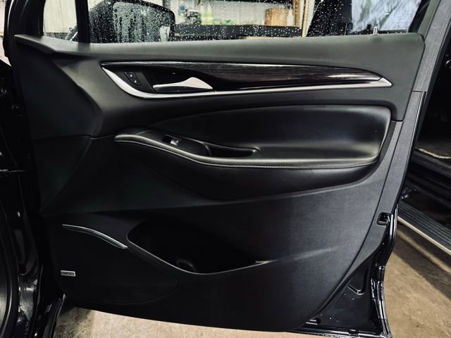 Used 2020 Buick Enclave Avenir w/ Avenir Technology Package image 17