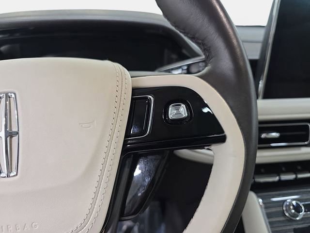 Certified 2023 Lincoln Aviator Black Label AWD/4WD image 15