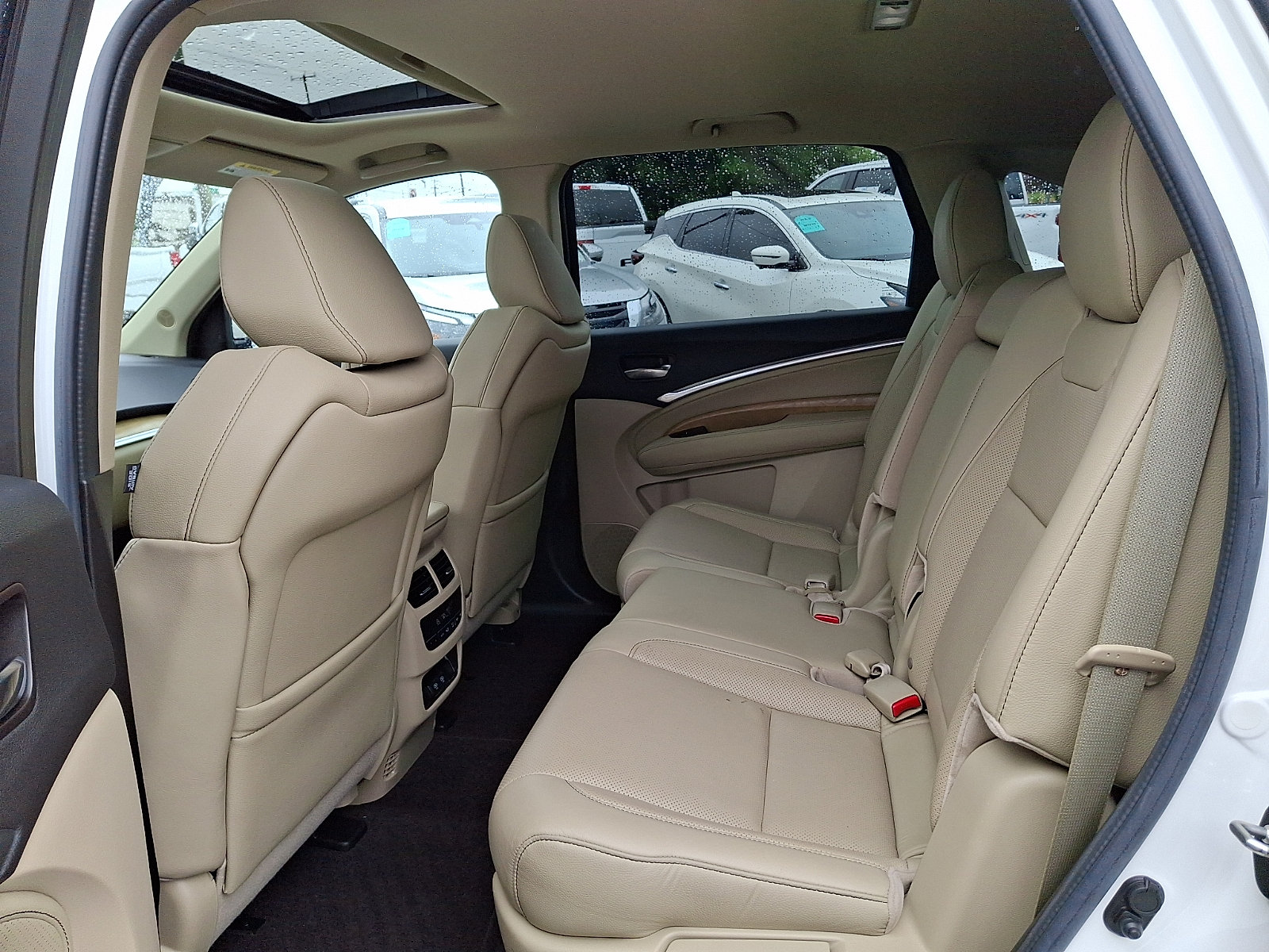 Certified 2019 Acura MDX w/ Technology Package AWD/4WD image 9
