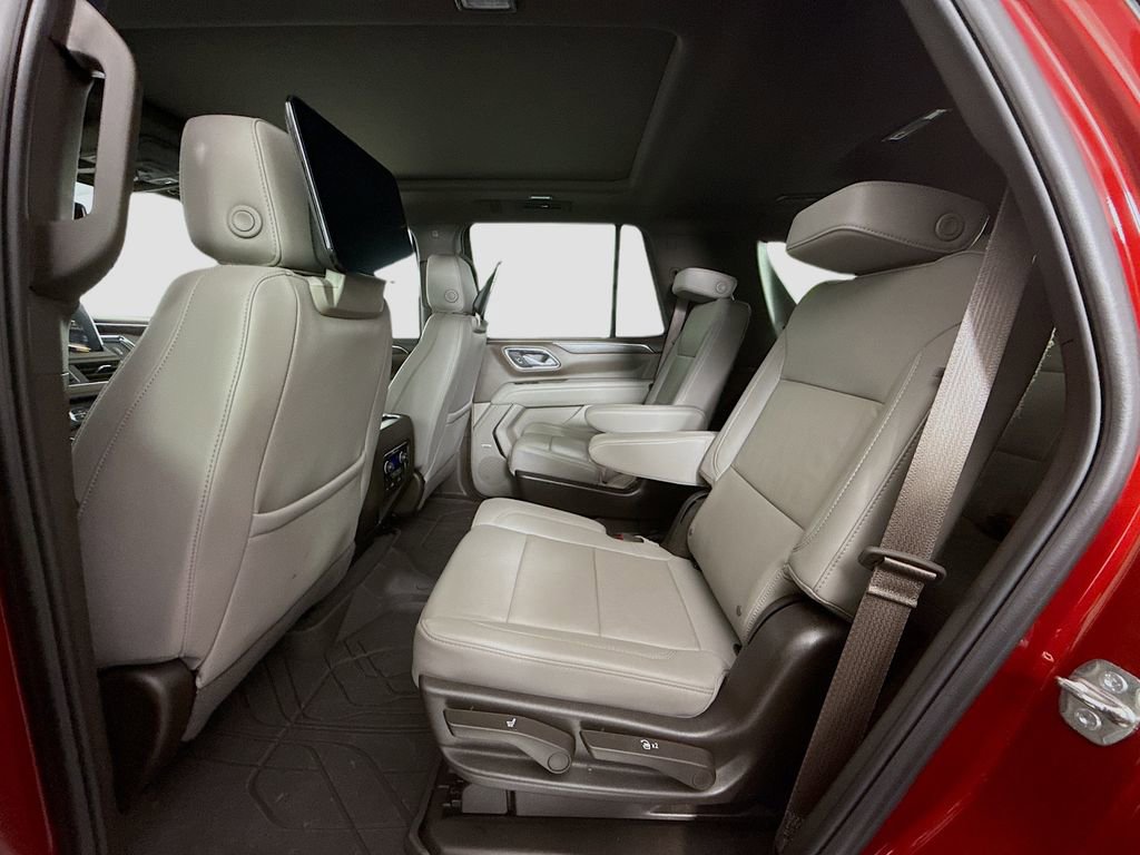 Used 2024 Chevrolet Tahoe LT w/ LT Signature Plus Package image 18