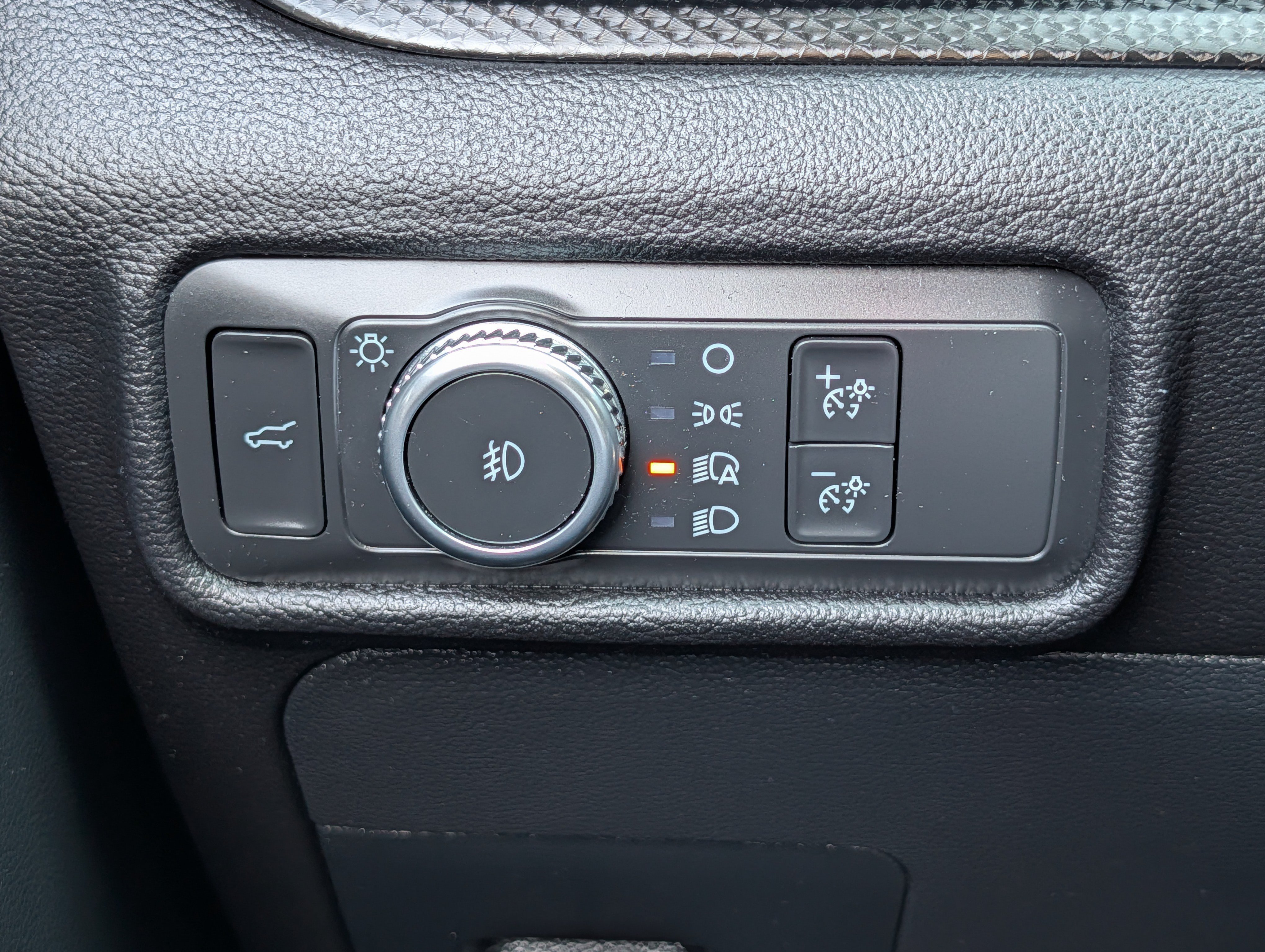 Used 2021 Ford Explorer ST w/ Equipment Group 401A AWD/4WD image 26