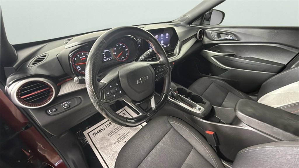 Certified 2024 Chevrolet Trax RS w/ Driver Confidence Package image 34