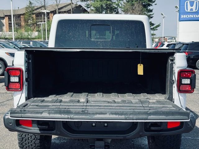 Used 2024 Jeep Gladiator Rubicon image 10