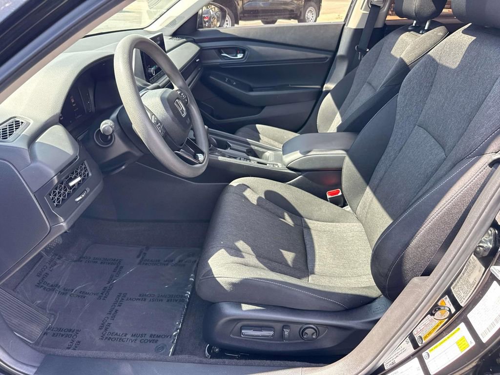 Used 2023 Honda Accord EX image 52