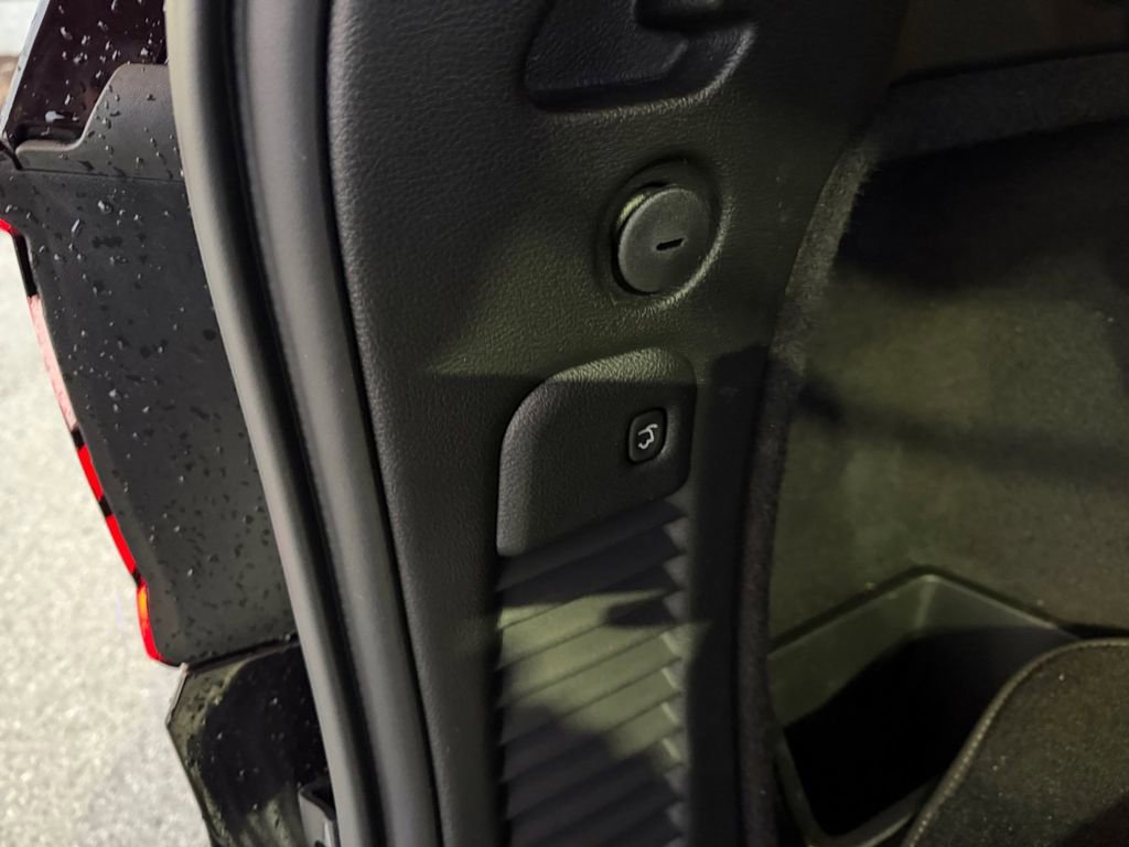 Used 2023 Dodge Durango SRT w/ Black Package image 11