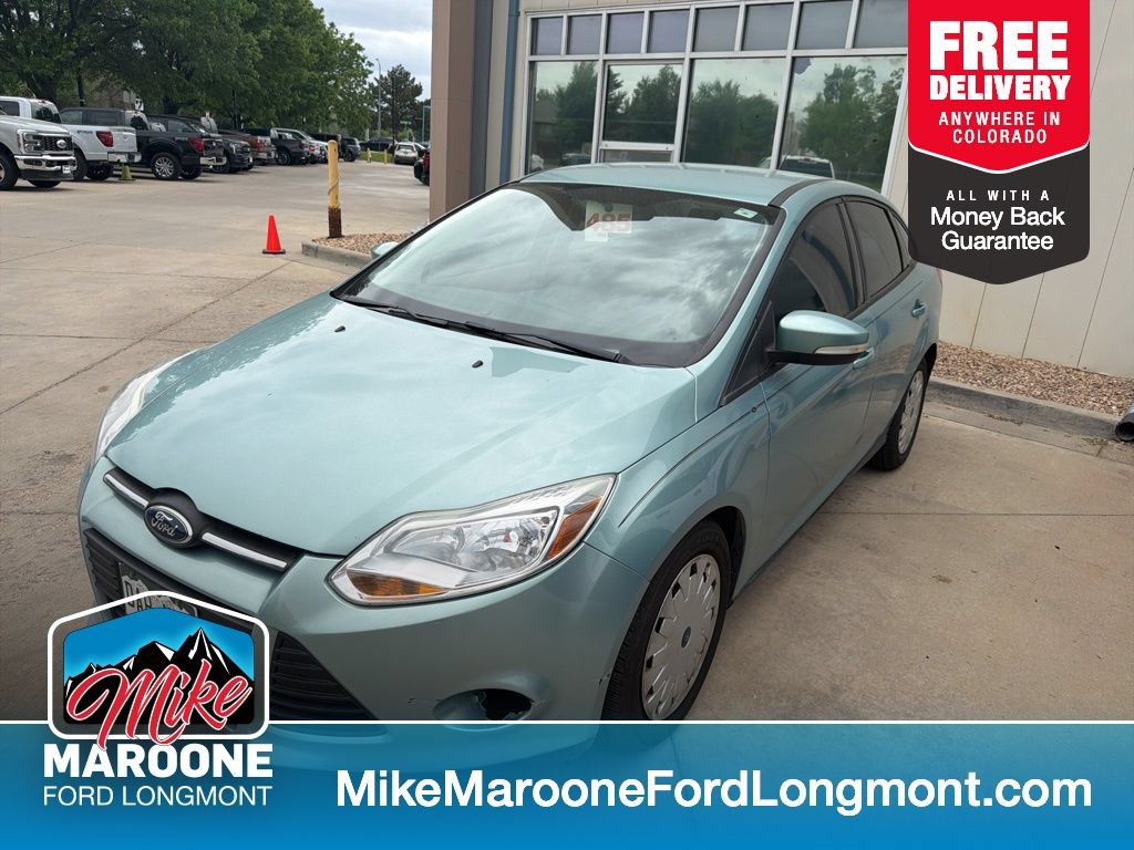 Used 2012 Ford Focus SE w/ SE Winter Pkg FWD image 1