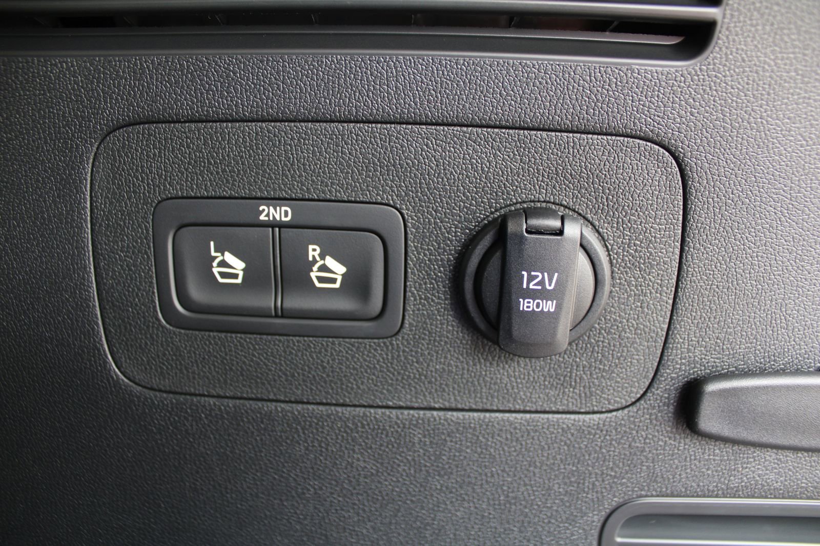 New 2026 Kia Sorento X-Line EX image 11