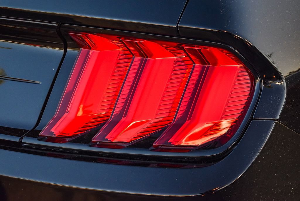 Used 2019 Ford Mustang GT Premium w/ Ford Safe & Smart Package image 7