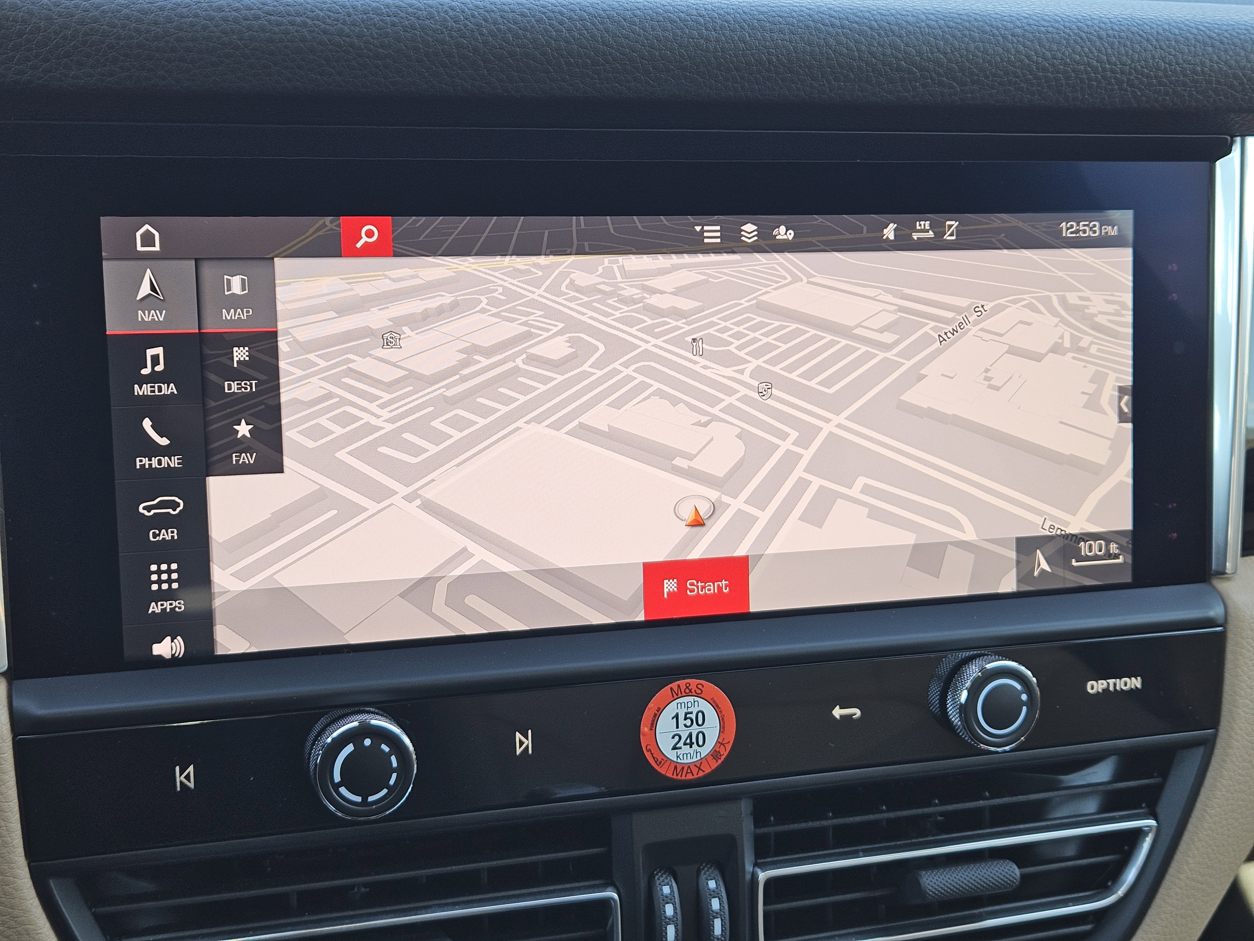 Certified 2025 Porsche Macan S image 17