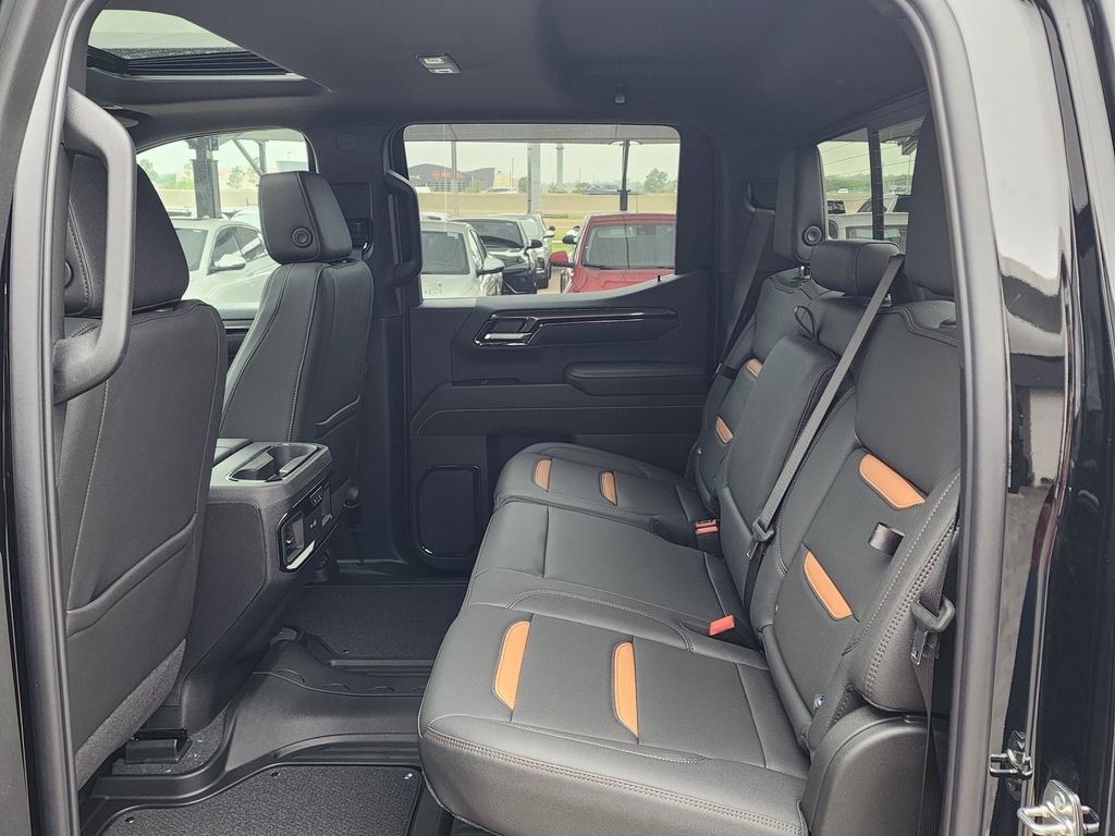 New 2026 GMC Sierra 1500 AT4 w/ AT4 Premium Package AWD/4WD image 42
