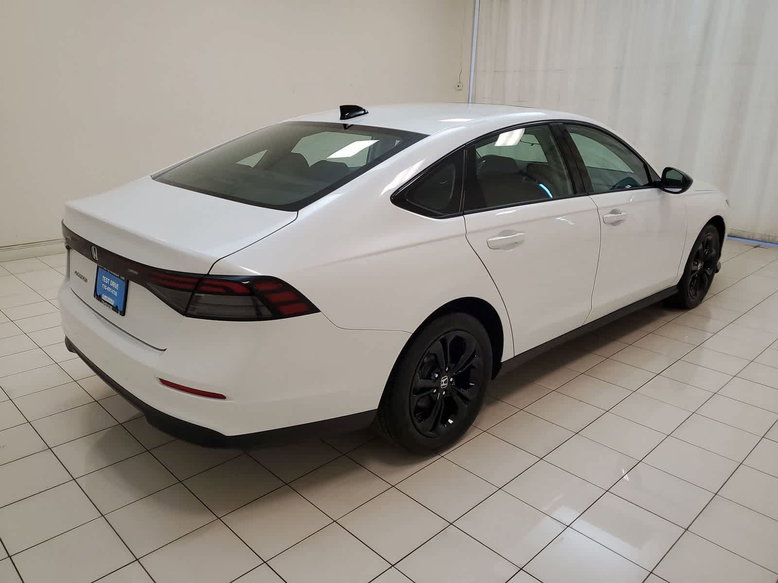 Certified 2025 Honda Accord SE image 26