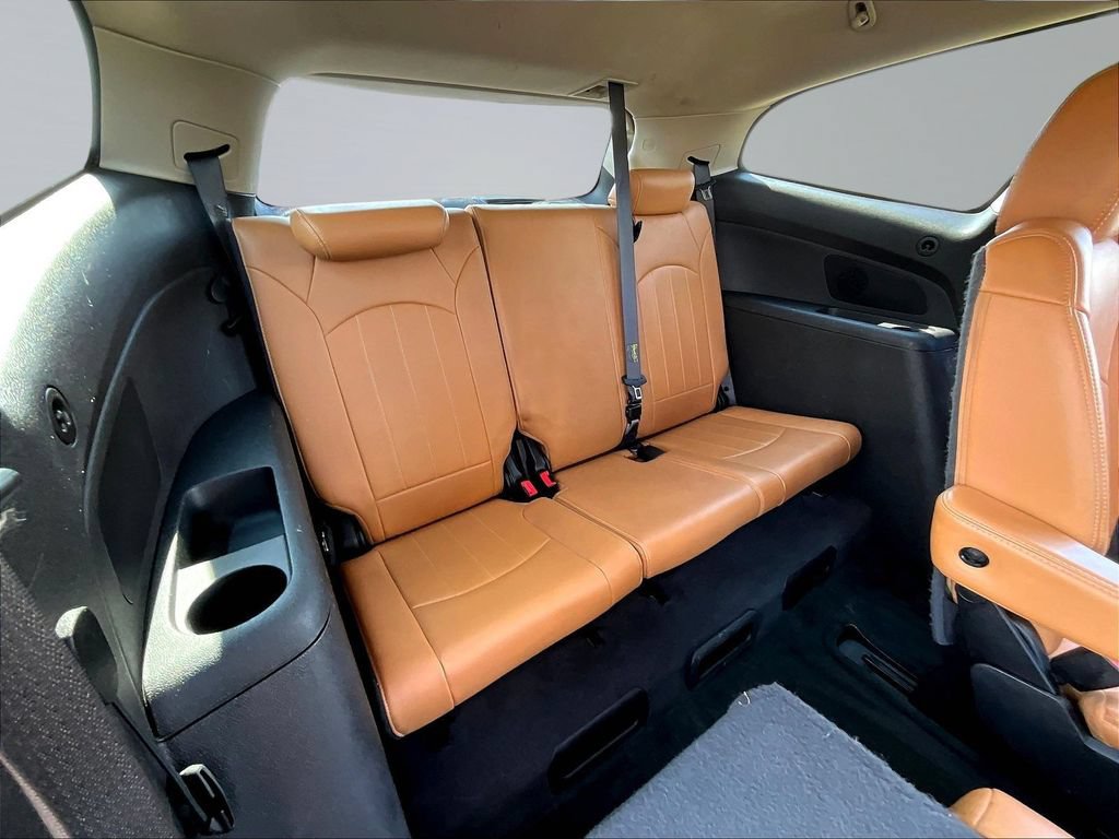 Used 2013 Chevrolet Traverse LTZ FWD image 26