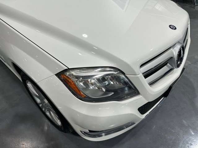 Used 2015 Mercedes-Benz GLK 350 4MATIC image 10