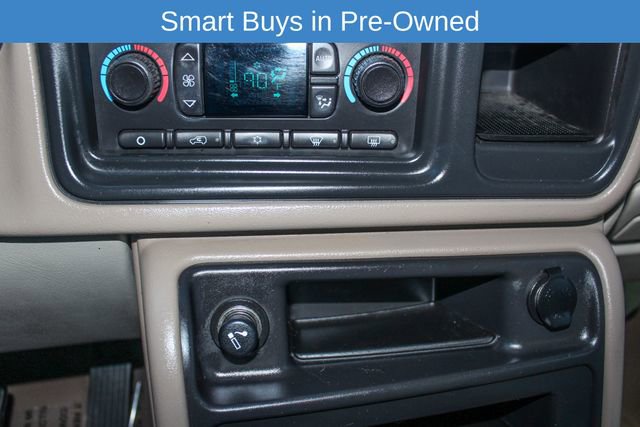 Used 2003 Chevrolet Suburban 2500 LT w/ LT Preferred Equipment Group image 22