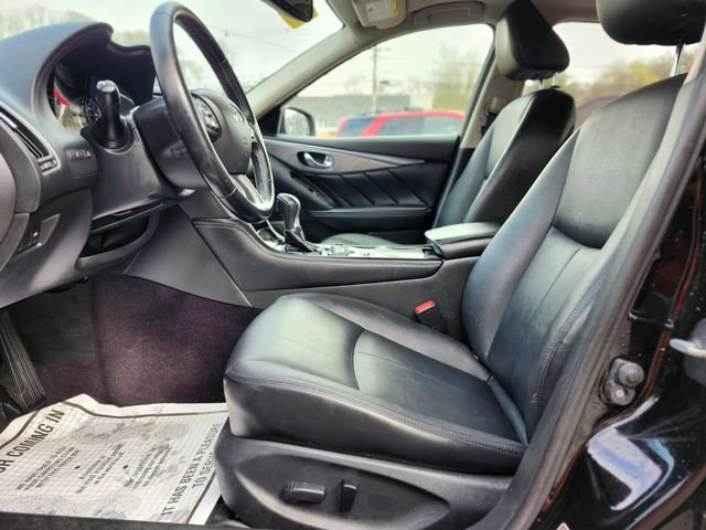 Used 2016 INFINITI Q50 3.0t Premium AWD/4WD image 18