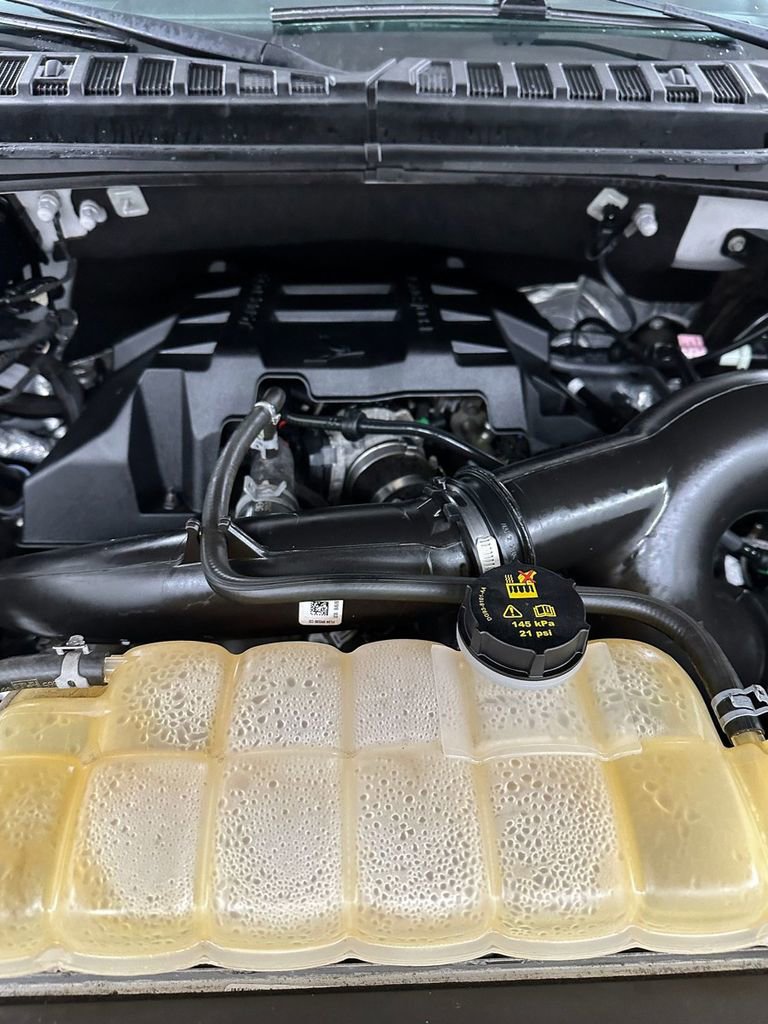 Used 2018 Ford F150 Lariat image 7