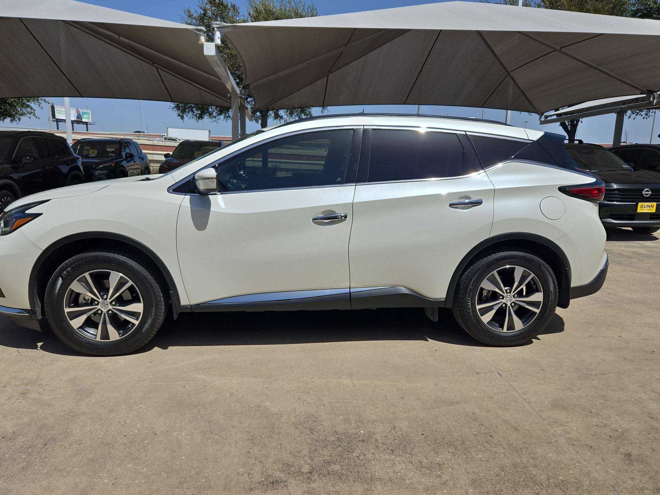 Used 2023 Nissan Murano SV FWD image 6