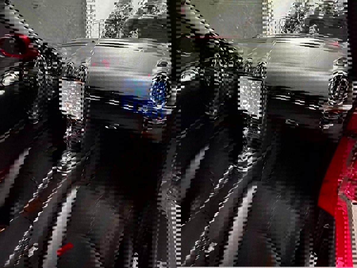 Used 2007 Porsche Cayman S image 17