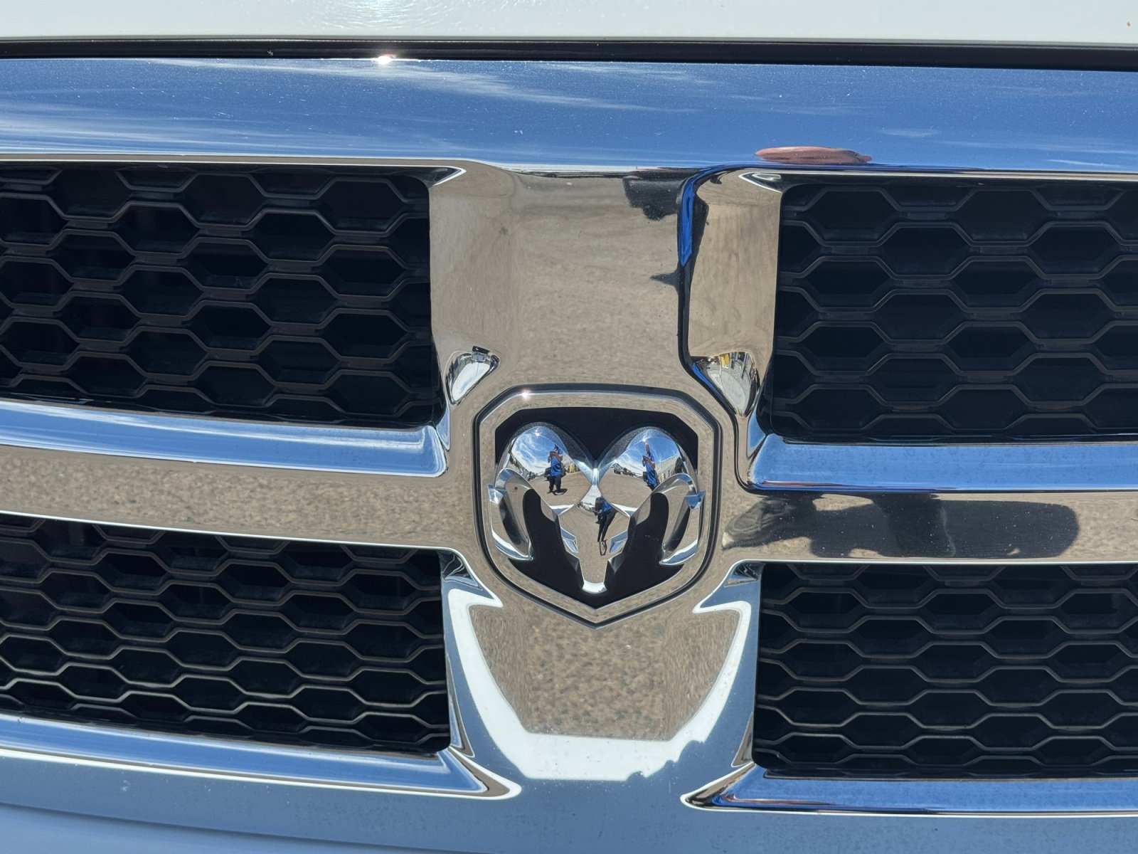 Used 2017 RAM 1500 Classic SLT RWD image 11
