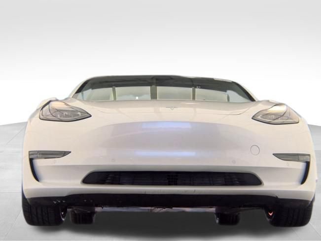 Used 2022 Tesla Model 3 Long Range AWD/4WD image 4