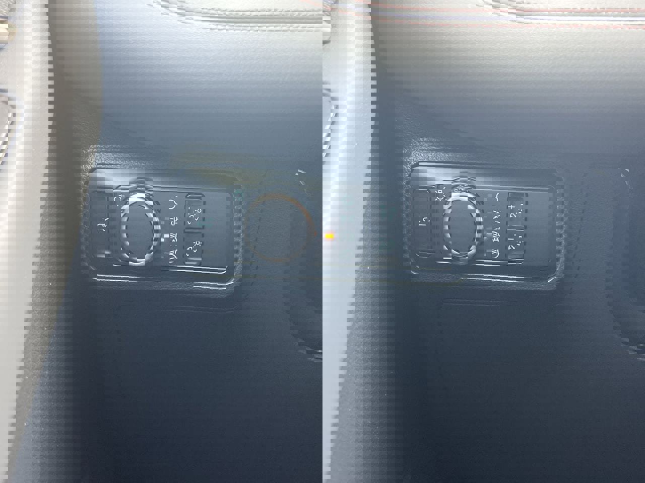 New 2026 Ford Explorer Active image 13