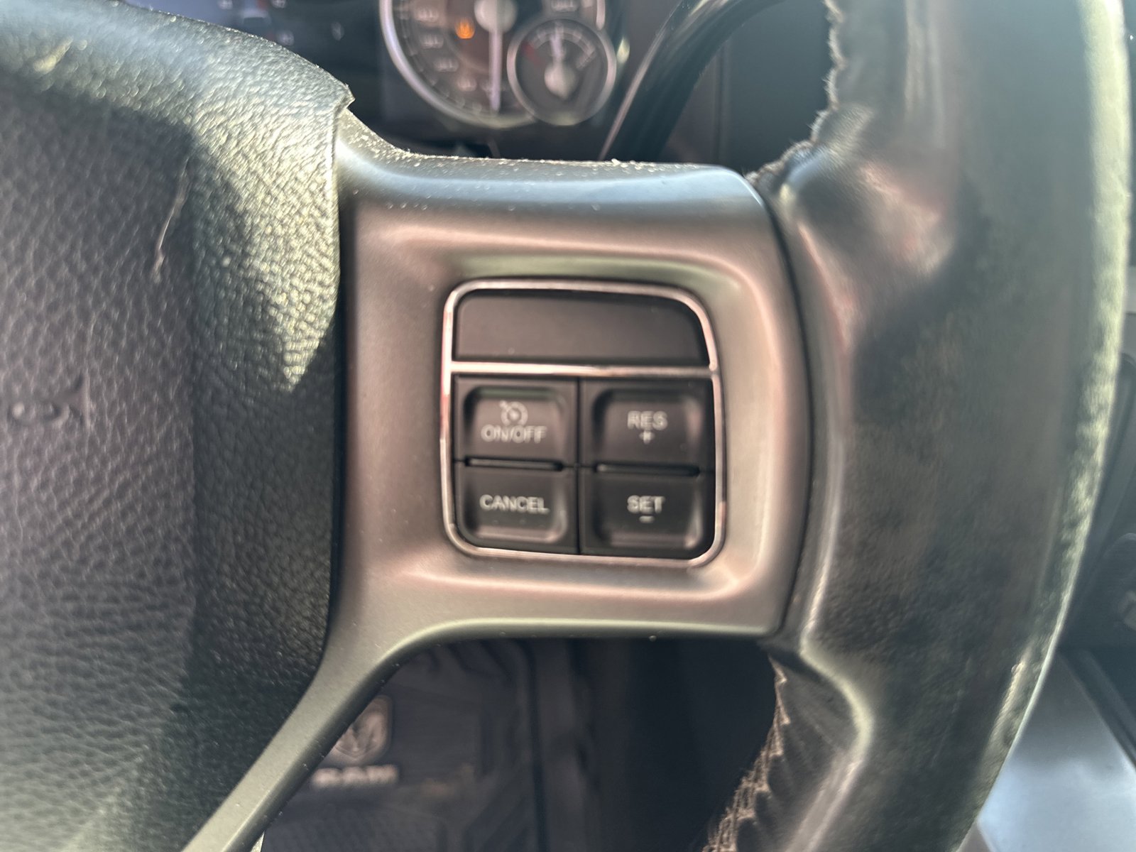 Used 2014 RAM 2500 Longhorn image 12