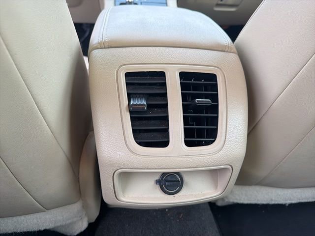 Used 2014 Ford Taurus SEL w/ Equipment Group 201A image 12