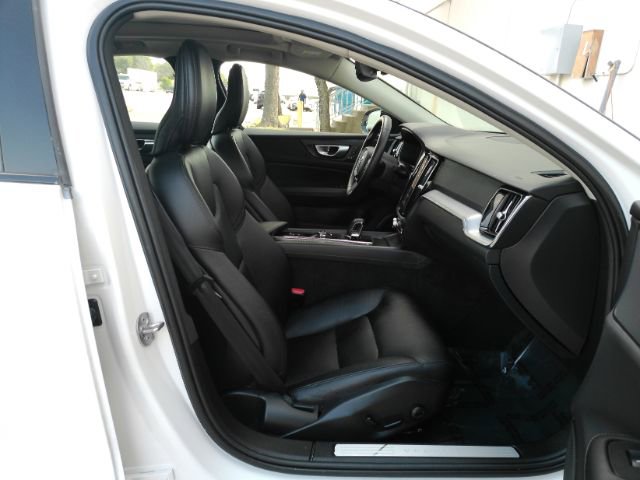 Used 2024 Volvo S60 B5 Core w/ Climate Package image 22