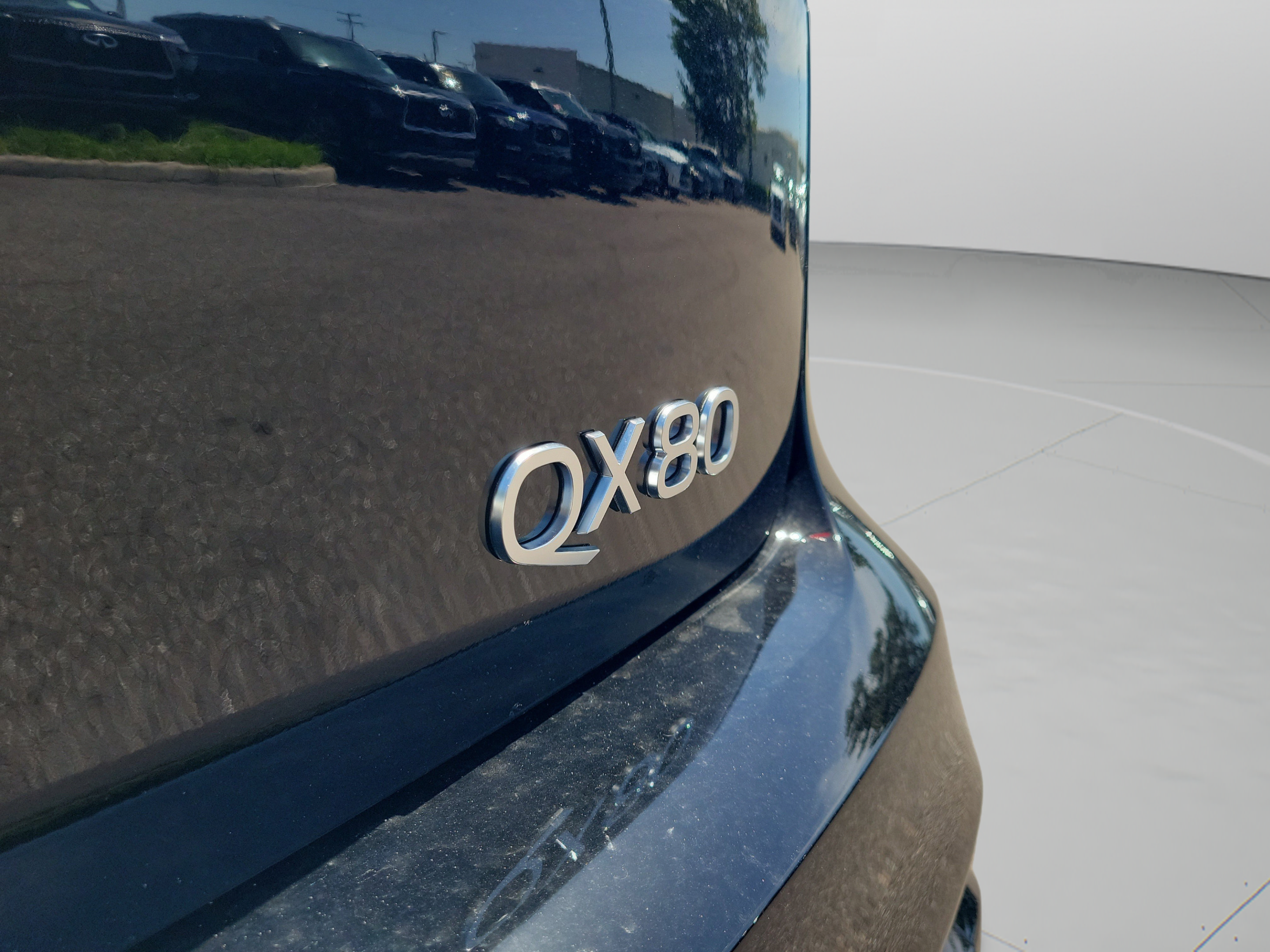 New 2027 INFINITI QX80 Luxe w/ Cargo Package RWD image 30