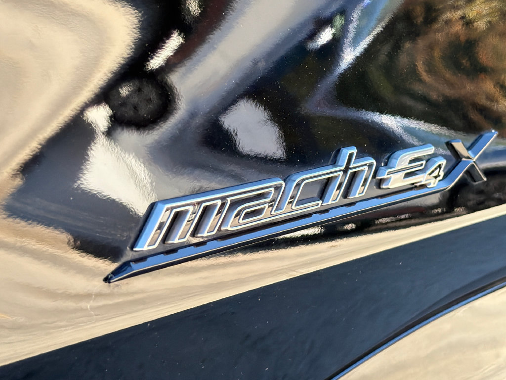 Used 2023 Ford Mustang Mach-E GT w/ GT Performance Edition AWD/4WD image 17