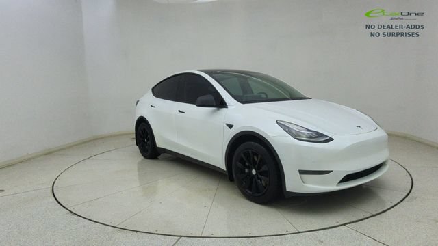 Used 2022 Tesla Model Y Long Range AWD/4WD image 65