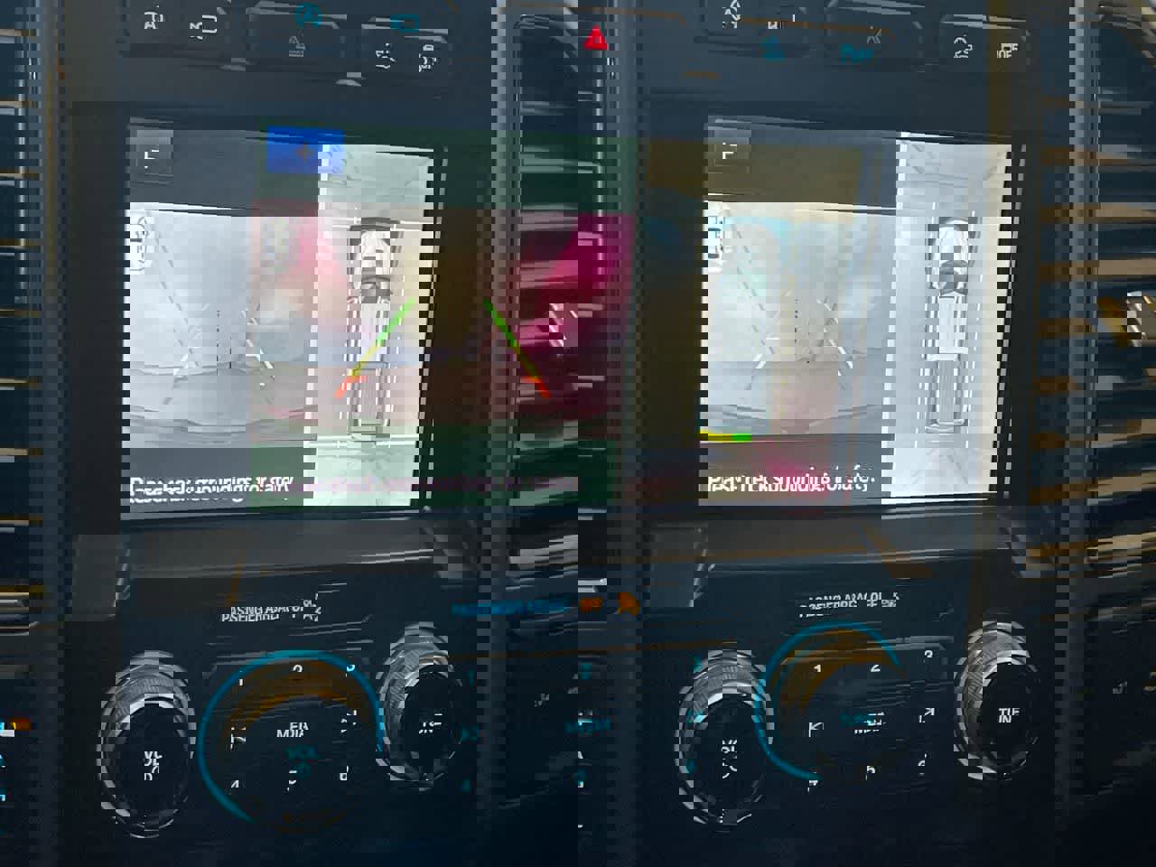 Used 2019 Ford F150 Raptor w/ Equipment Group 802A Luxury image 17