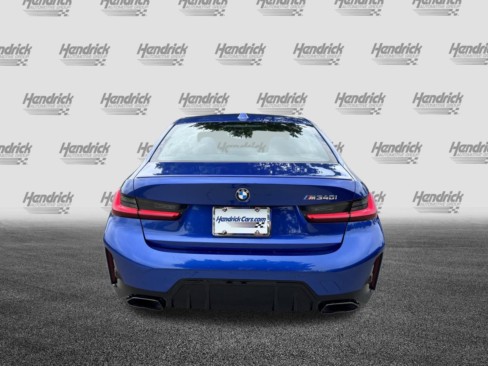 Certified 2025 BMW M340i Sedan RWD image 9