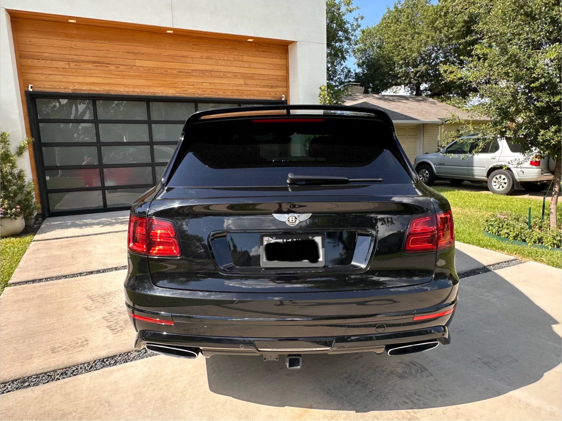 Used 2020 Bentley Bentayga Speed AWD/4WD image 13