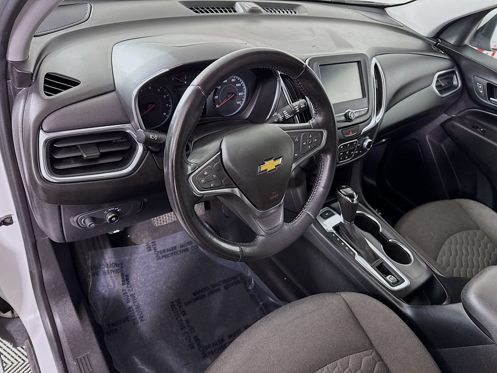 Used 2018 Chevrolet Equinox LT AWD/4WD image 17