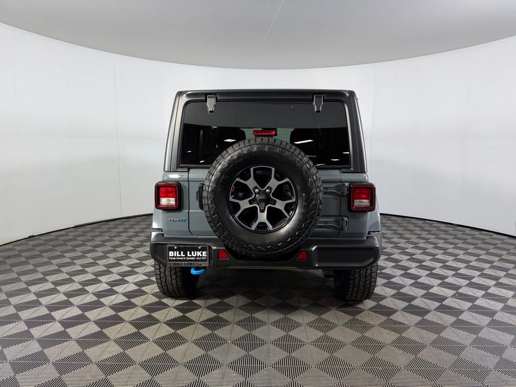 Used 2024 Jeep Wrangler Unlimited w/ Convenience Group image 8