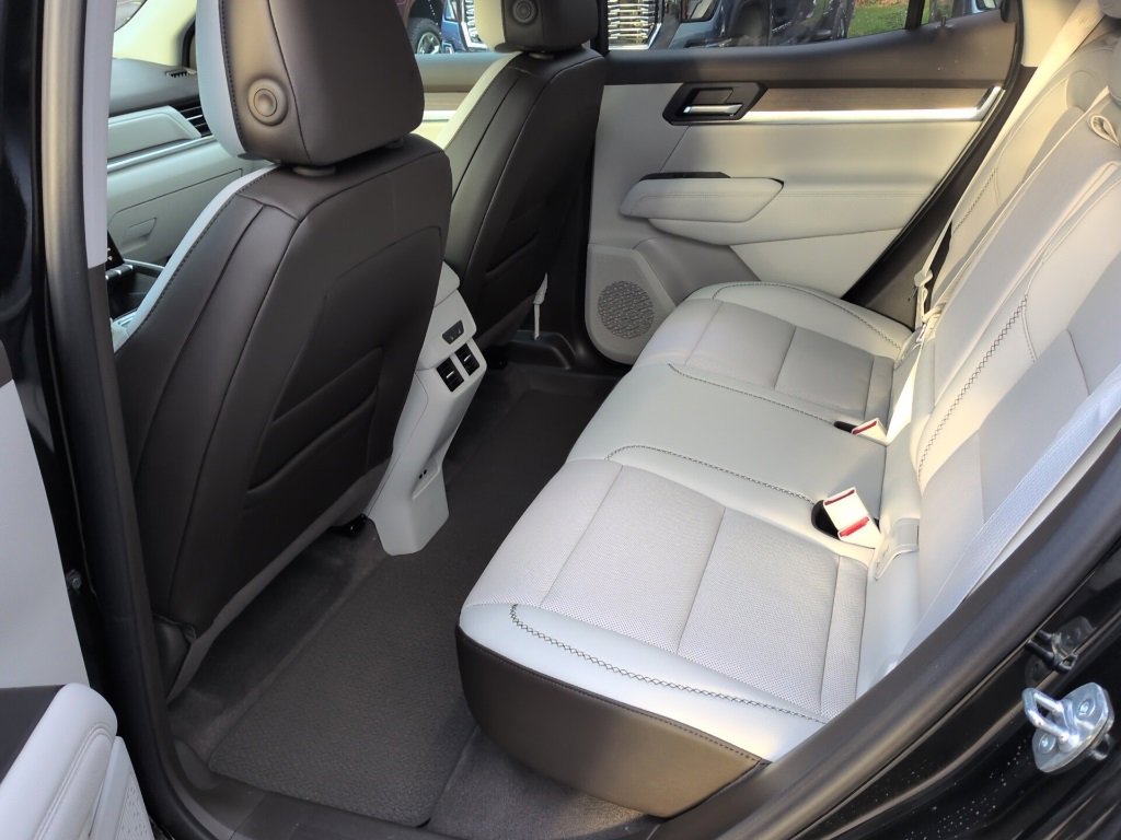 Used 2026 GMC Terrain Denali image 21