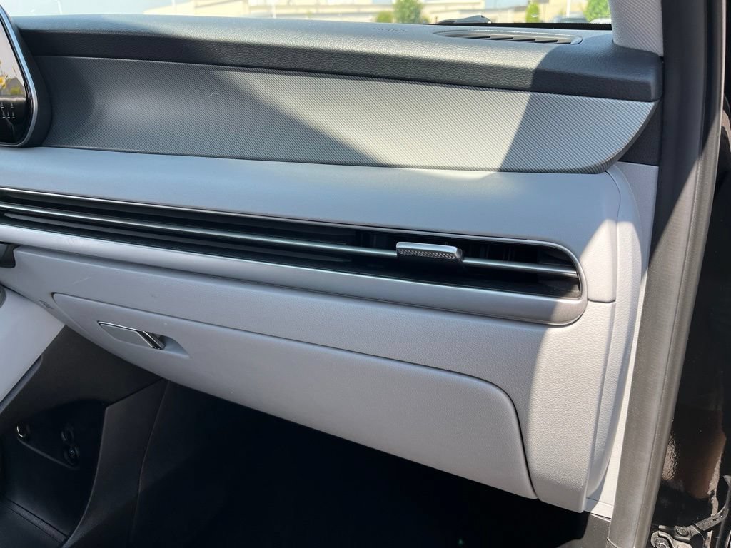 Used 2025 Hyundai Palisade SEL FWD image 28