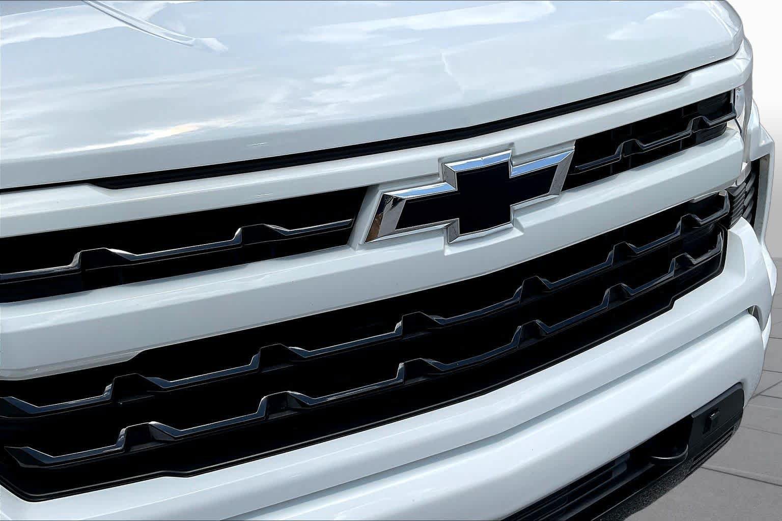 Used 2023 Chevrolet Silverado 1500 RST AWD/4WD image 29