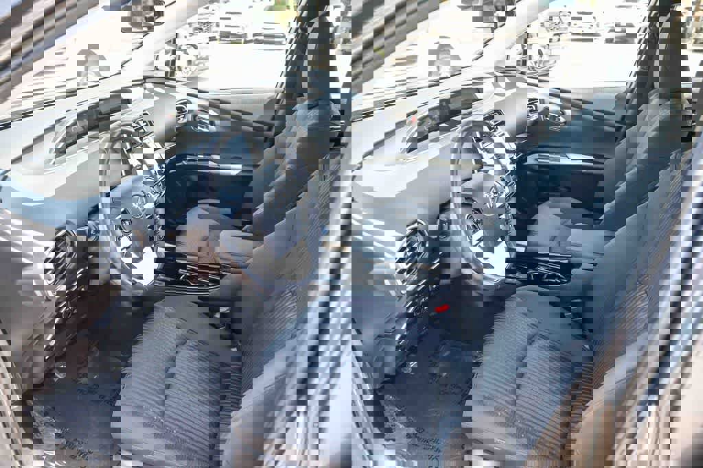 Used 2019 Toyota Prius Prime Plus w/ Carpet Mat Package FWD image 16