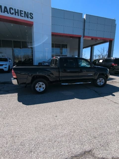 Used 2006 Toyota Tacoma PreRunner image 9