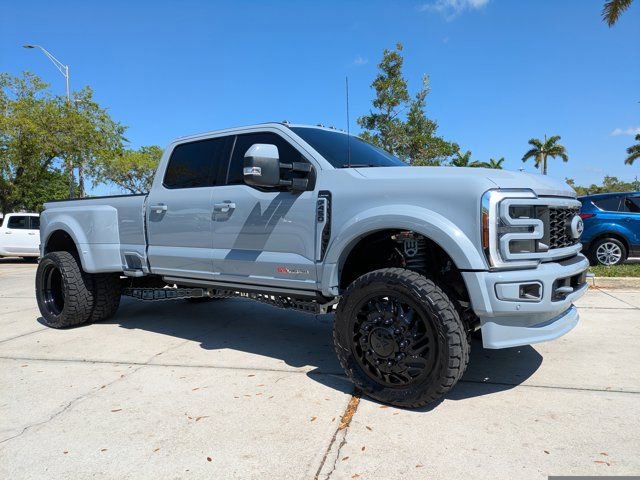 Used 2024 Ford F450 Limited w/ FX4 Off-Road Package image 2