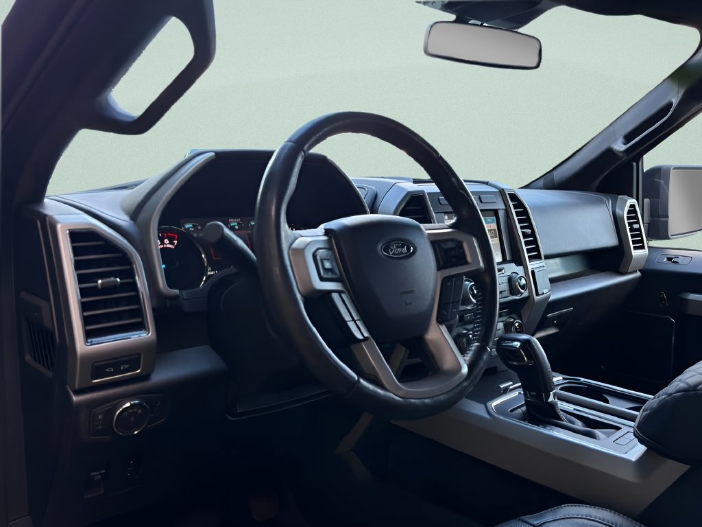 Used 2018 Ford F150 Lariat w/ Equipment Group 502A Luxury AWD/4WD image 9