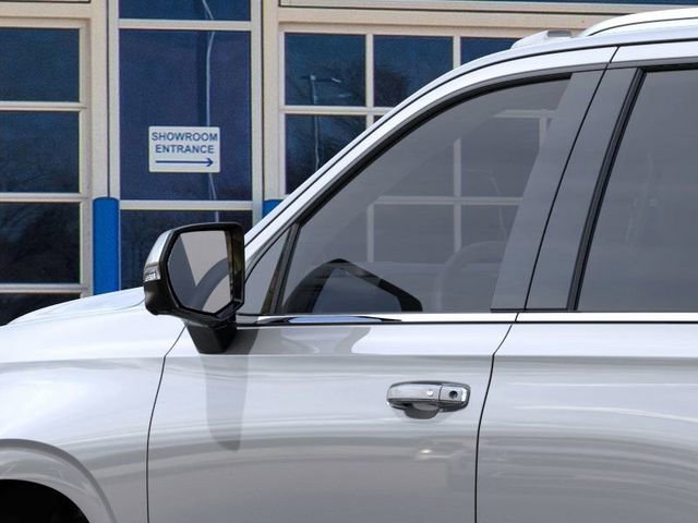 New 2026 Chevrolet Tahoe Premier w/ Sun And Tow Package AWD/4WD image 12