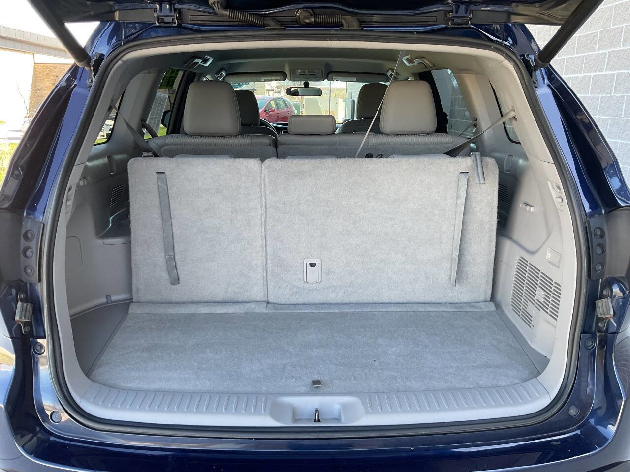 Used 2015 Toyota Highlander Plus AWD/4WD image 34